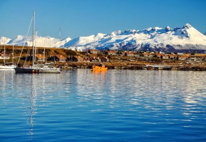 Ushuaia am Beagle-Kanal in Feuerland, Argentinien