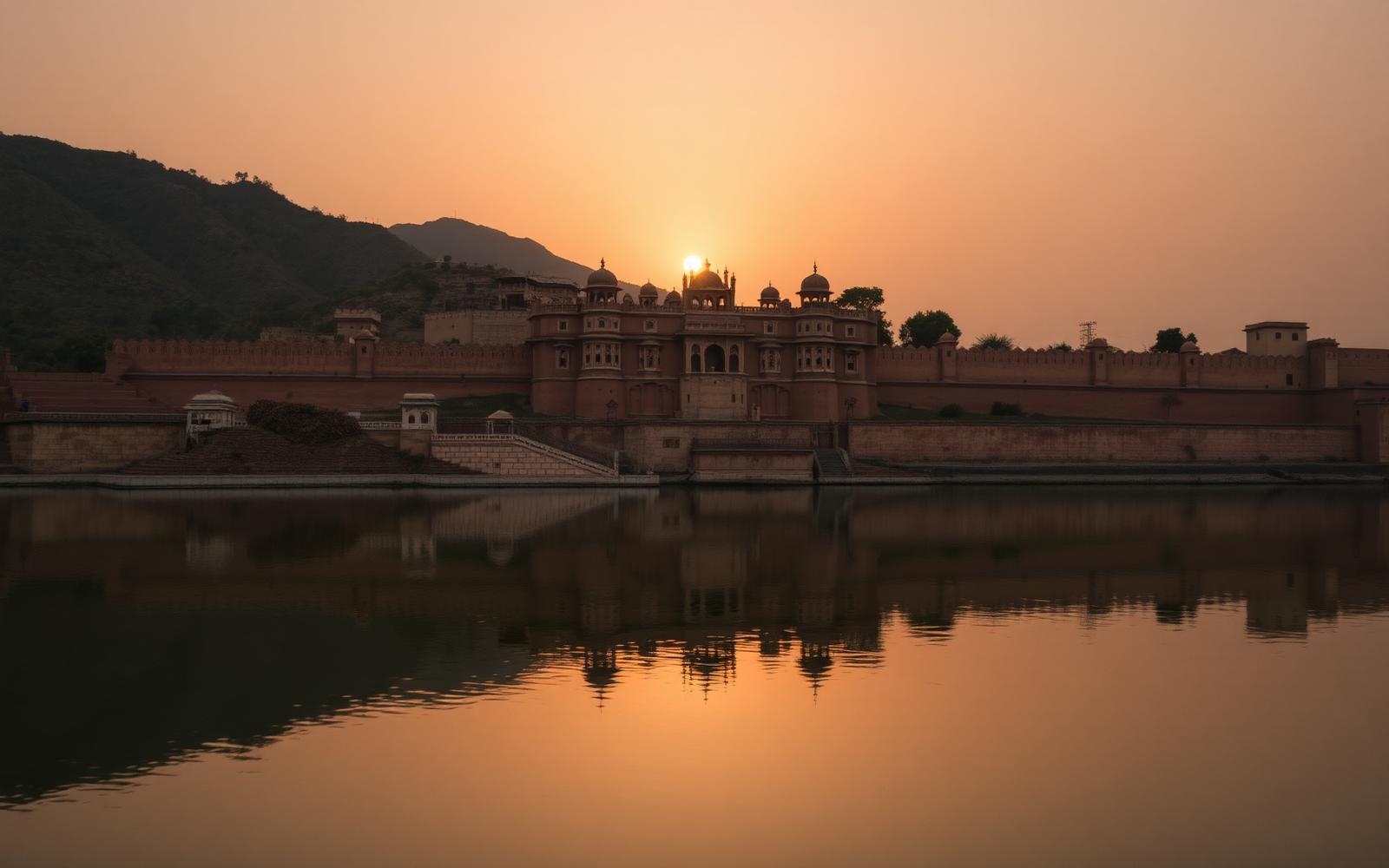 Pink City Jaipur mit Hawa Mahal in Rajasthan, Indien